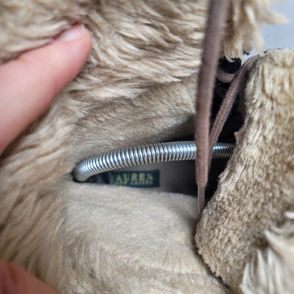 LN.  Ralph Lauren "Duck" Boots. Size 9B - Picture 4 of 11